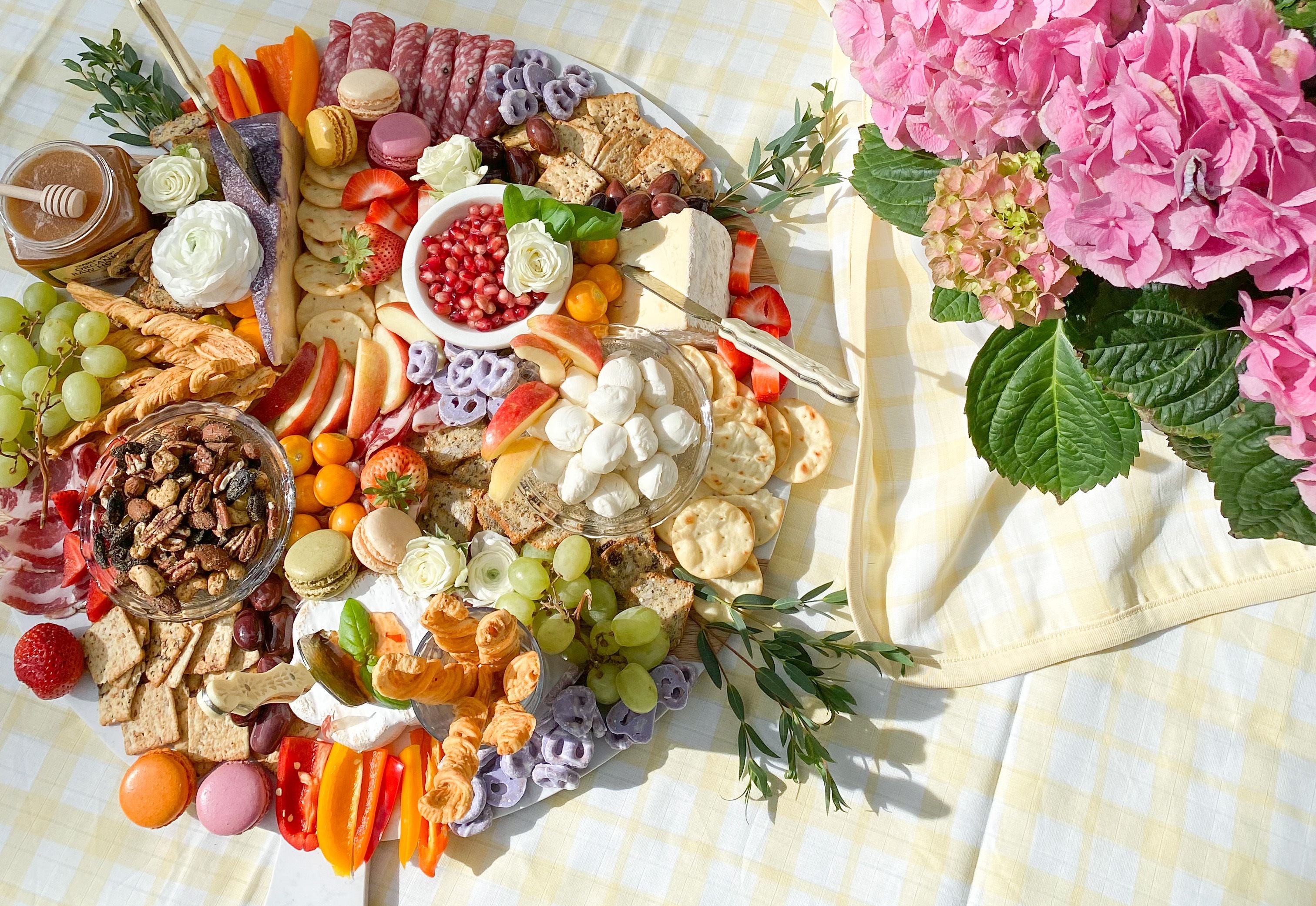 How to DIY a Stunning Charcuterie Board