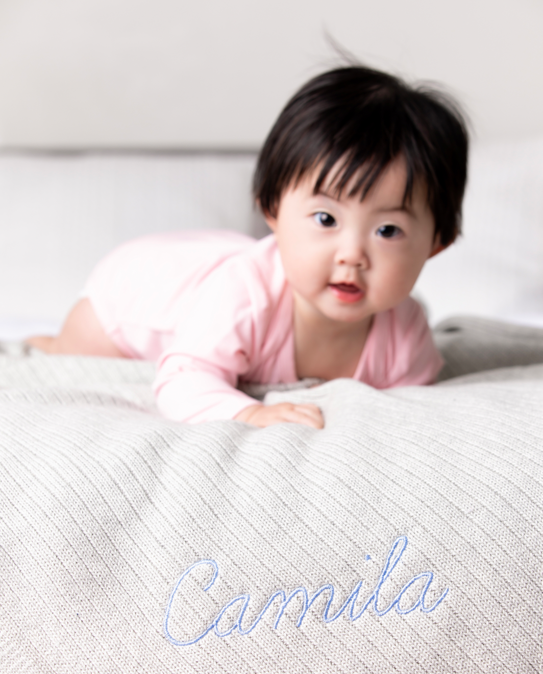 Why You Should Opt for a Personalized Baby Blanket