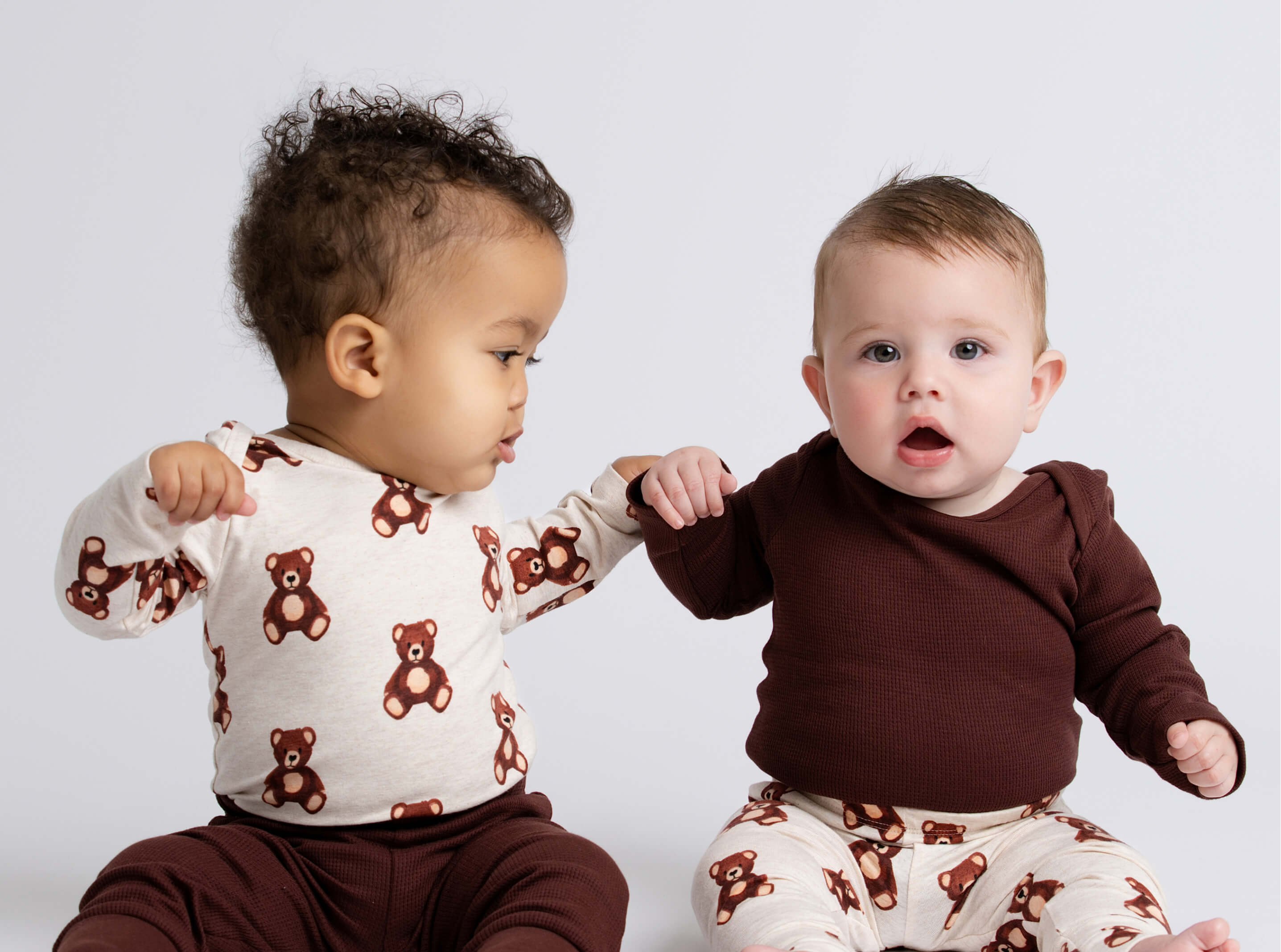 The Baby Fabric Guide: Which Fabric Is Best for Newborns, Sensitive Skin & Everyday Wear?